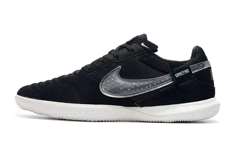 Nike Street Gato IC Boots
