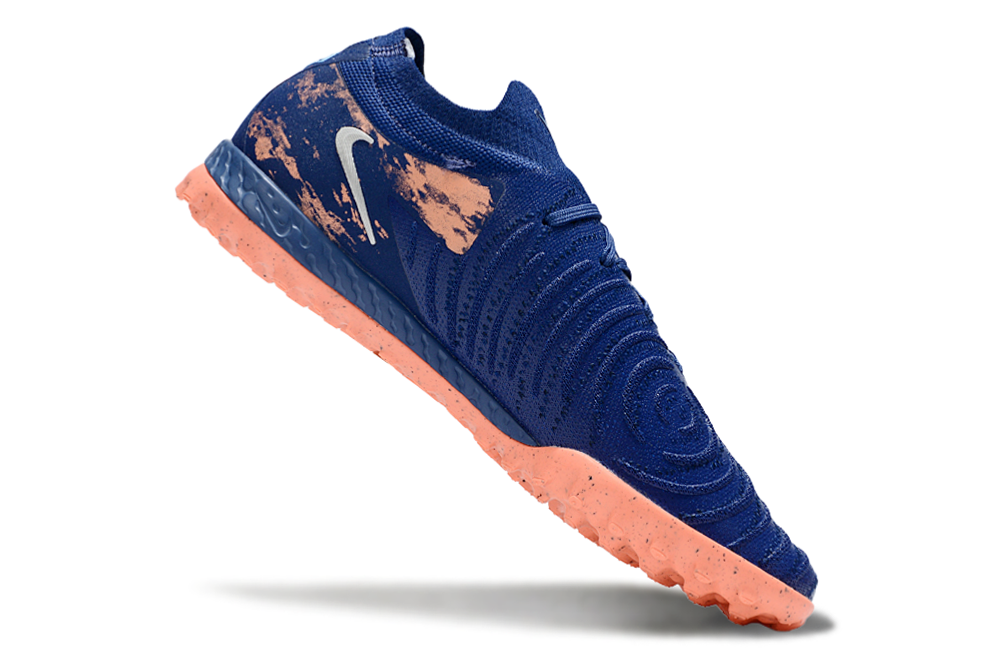 Nike Phantom GX II TF Boots