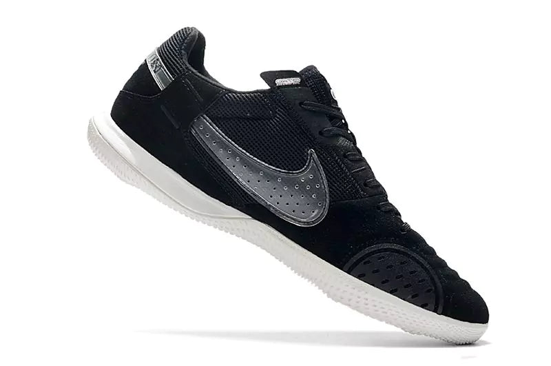 Nike Street Gato IC Boots