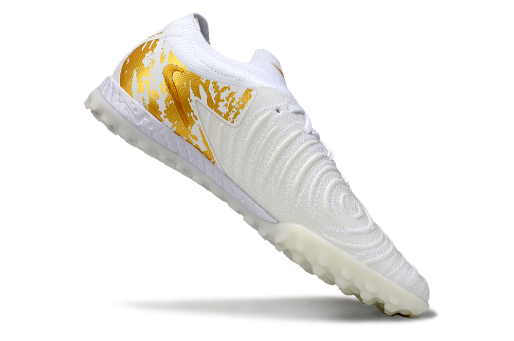 Nike Phantom GX II TF Boots