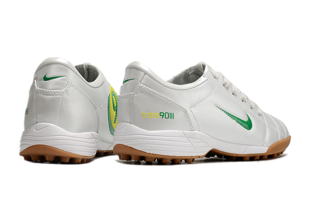 Nike Total 90 TF Boots