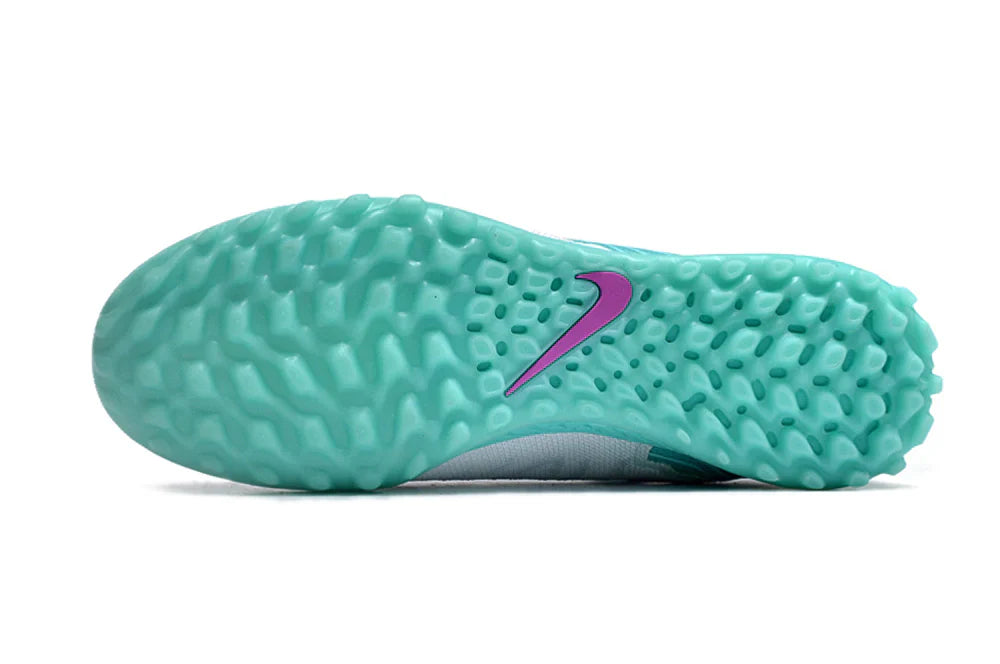 Nike Gripknit Phantom GX Elite Dynamic Fit TF Boots