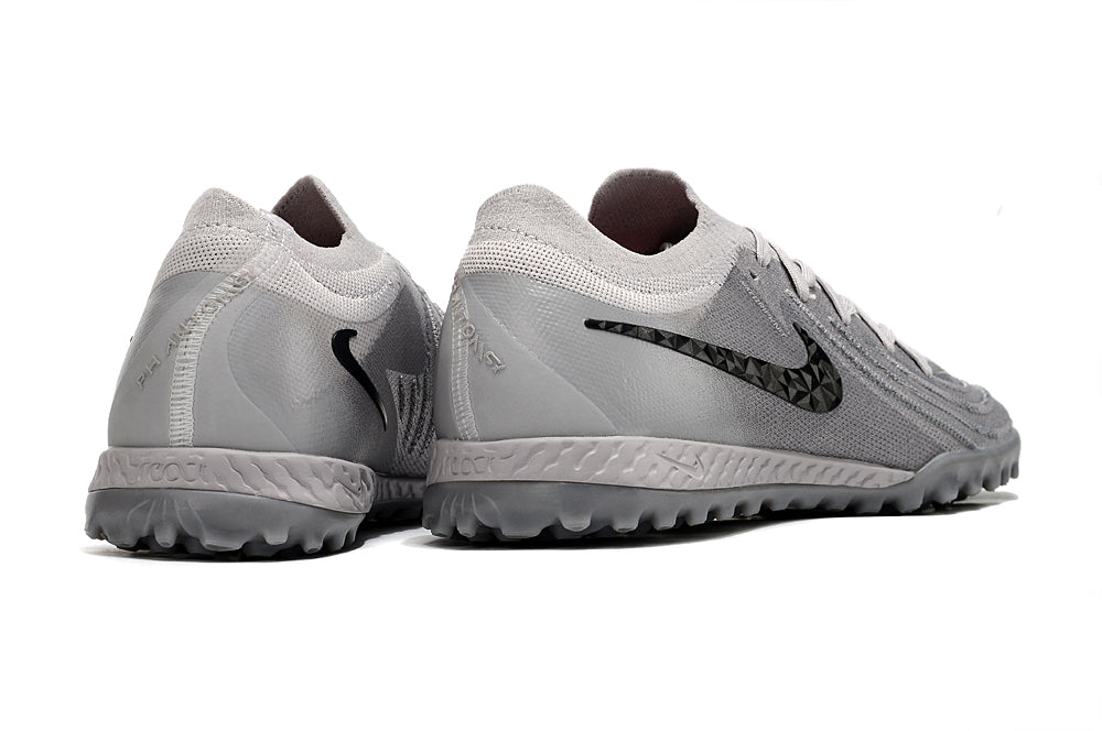 Nike Phantom GX II TF Boots