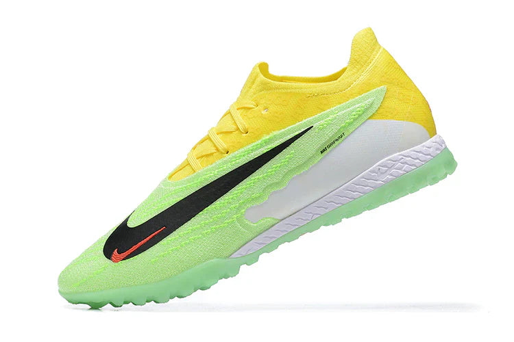 Nike Gripknit Phantom GX Elite TF Boots