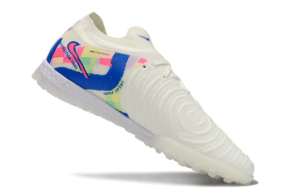 Nike Phantom GX II TF Boots