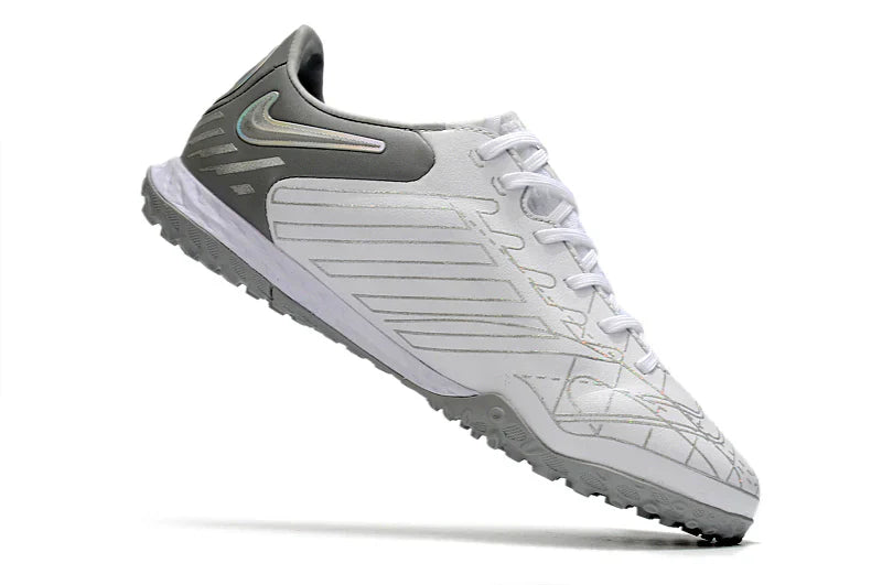 Nike Tiempo Legend 9 TF Boots