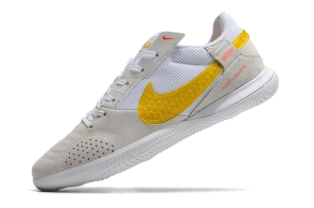 Nike Street Gato IC Boots