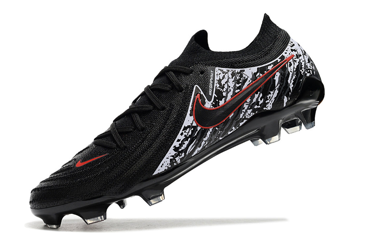 Nike Phantom GX II FG Cleats