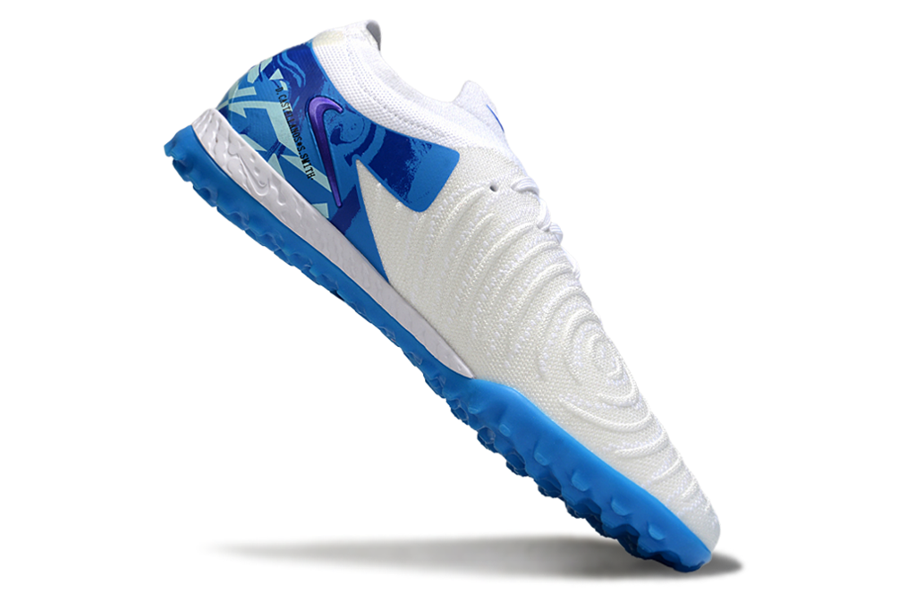 Nike Phantom GX II TF Boots