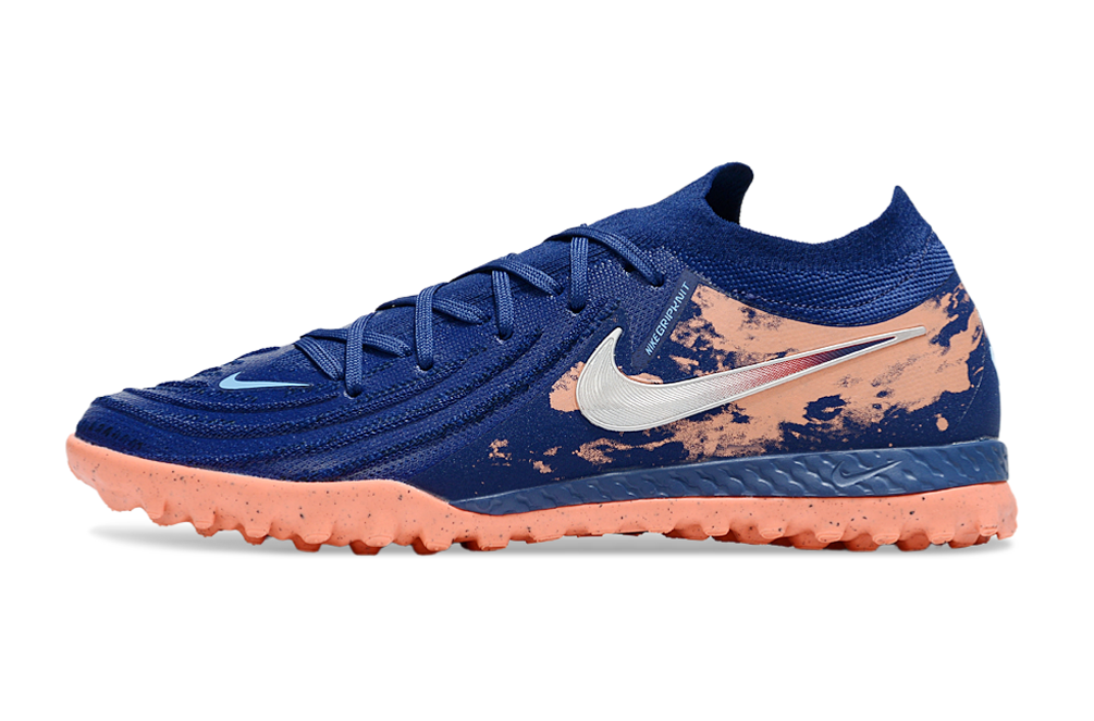 Nike Phantom GX II TF Boots