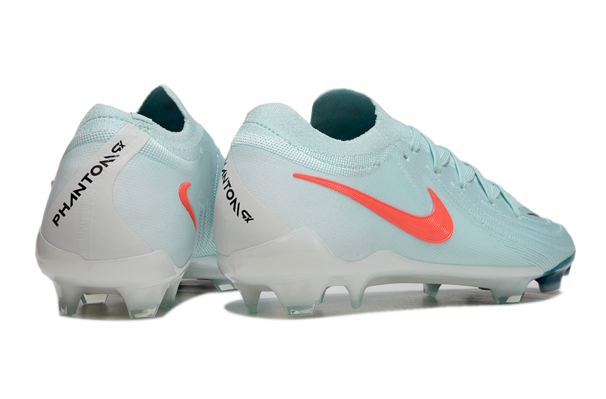 Nike Phantom GX II FG Cleats