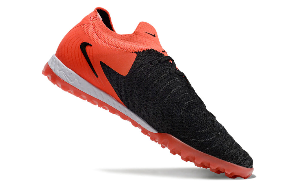 Nike Phantom GX II TF Boots