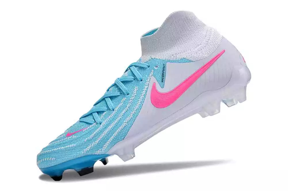 Nike Phantom Luna II FG Cleats