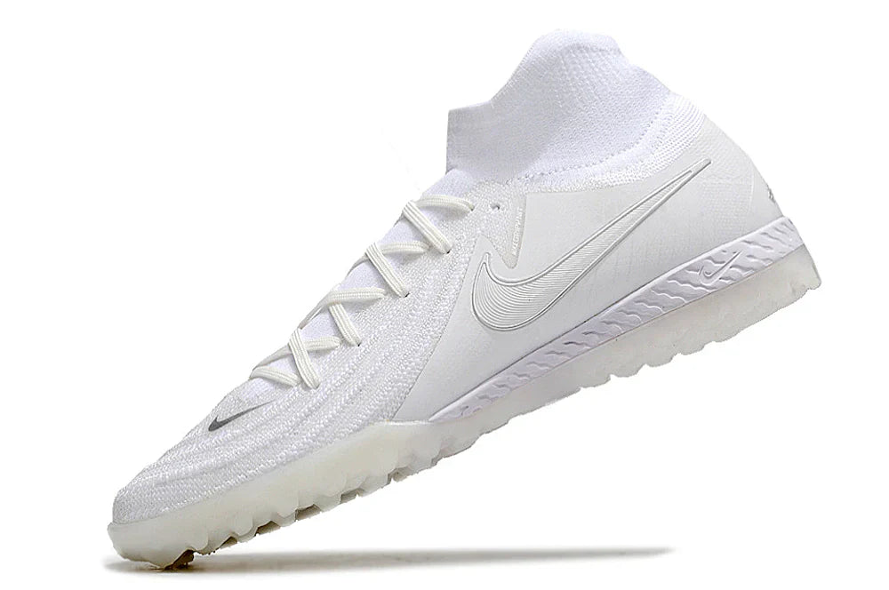 Nike Phantom Luna II TF Boots