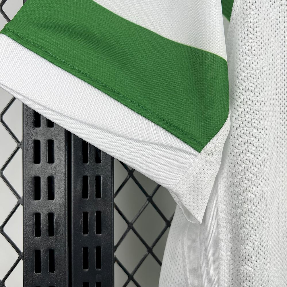 Sporting Home Jersey 25/26