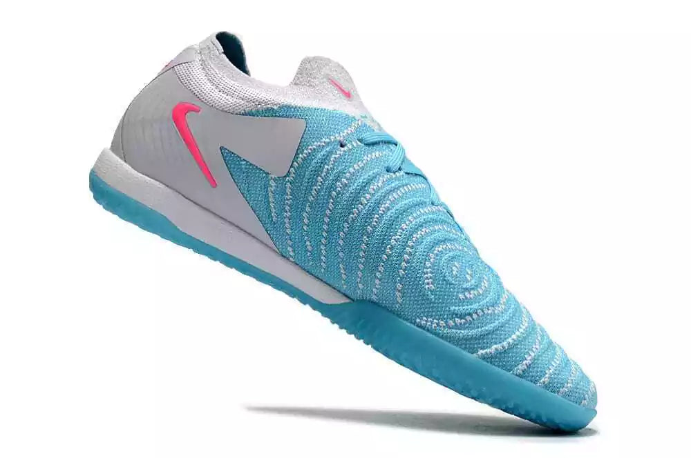 Nike Phantom GX II IC Boots