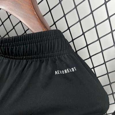 Shorts Manchester United Home 25/26