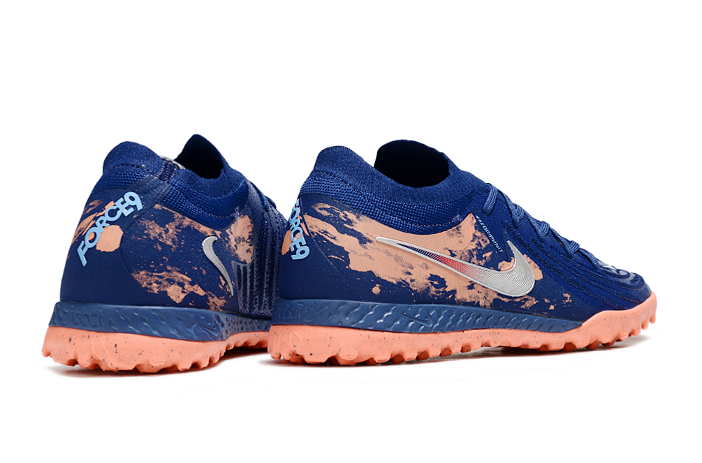 Nike Phantom GX II TF Boots