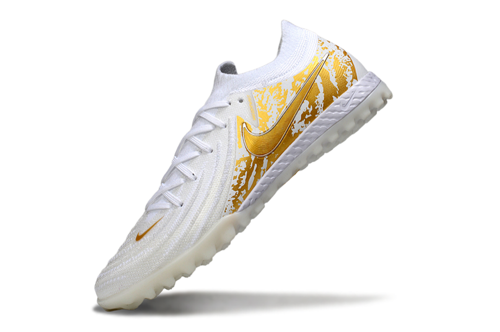 Nike Phantom GX II TF Boots
