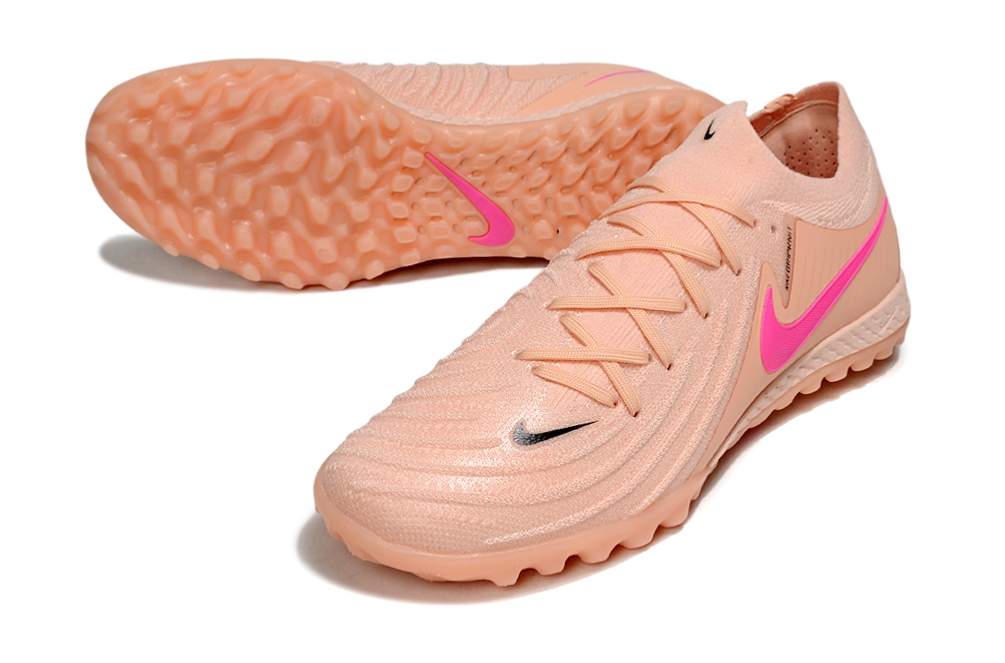Nike Phantom GX II TF Boots