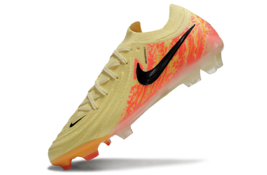 Nike Phantom Luna Elite NU FG Cleats