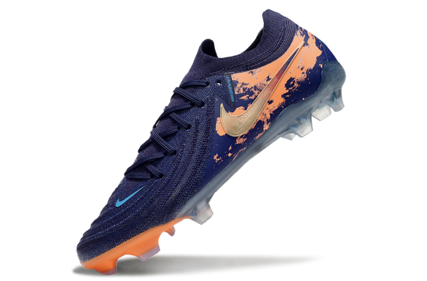 Nike Phantom Luna Elite NU FG Cleats