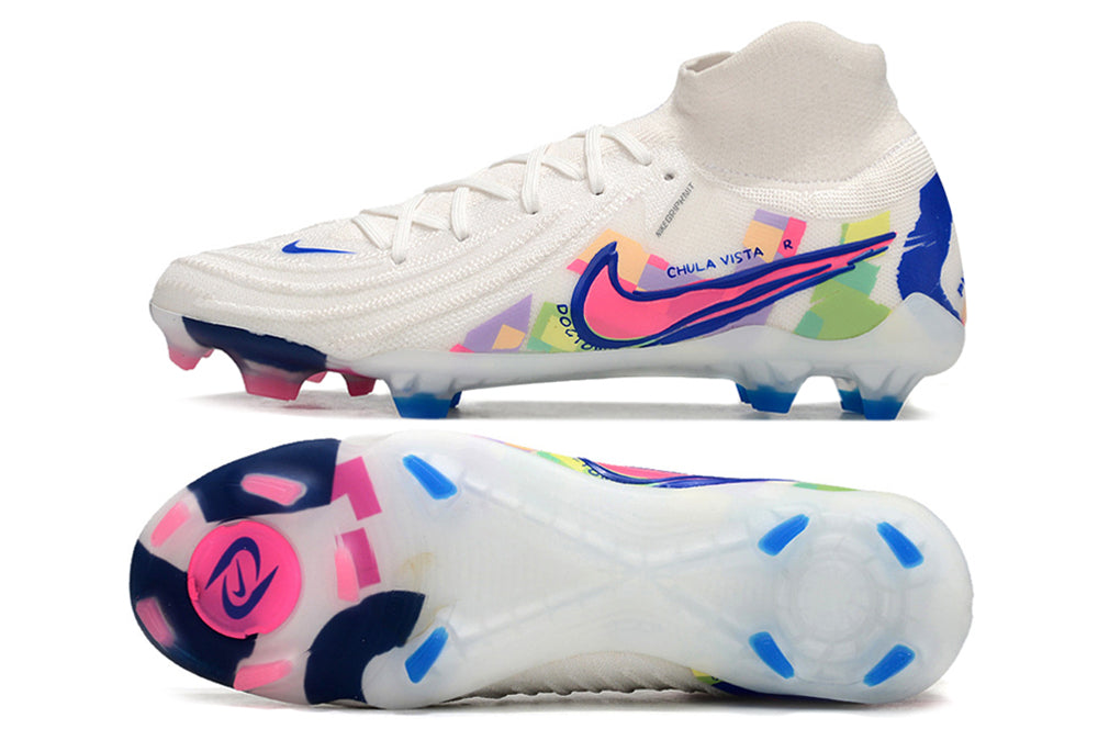 Nike Phantom Luna II FG Cleats