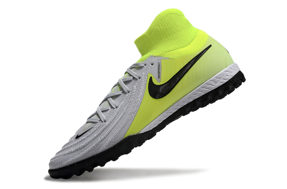 Nike Phantom Luna II TF Boots