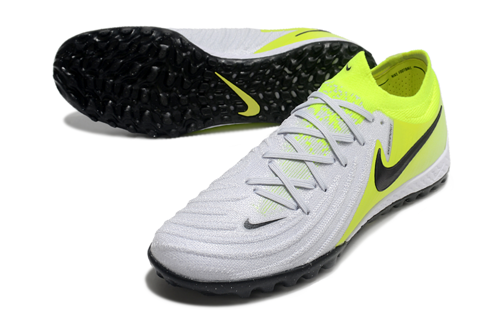 Nike Phantom GX II TF Boots