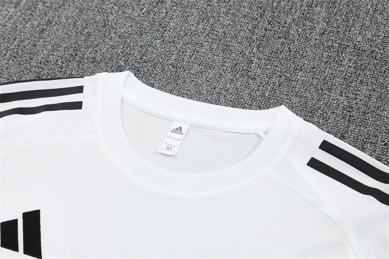 Kit Shirt + Shorts Real Madrid White/Black Training 25/26