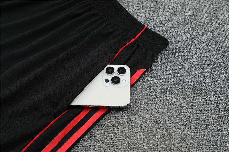 Kit Shirt + Shorts Manchester United Red/Black Training 25/26