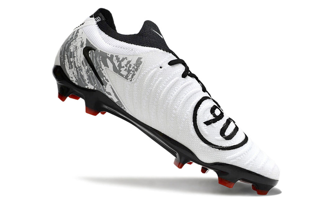 Nike Phantom GX II Total 90 FG Cleats