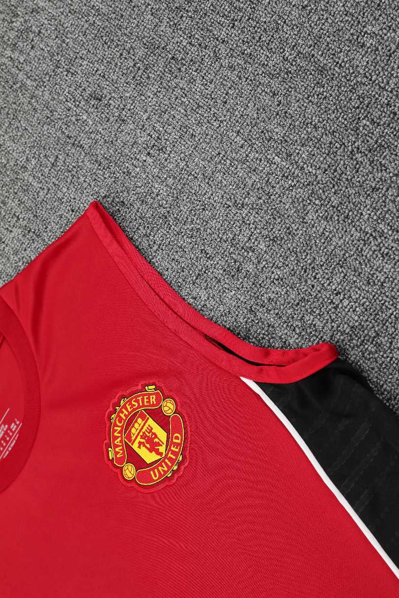 Kit Tank Top + Shorts Manchester United Training Red 25/26