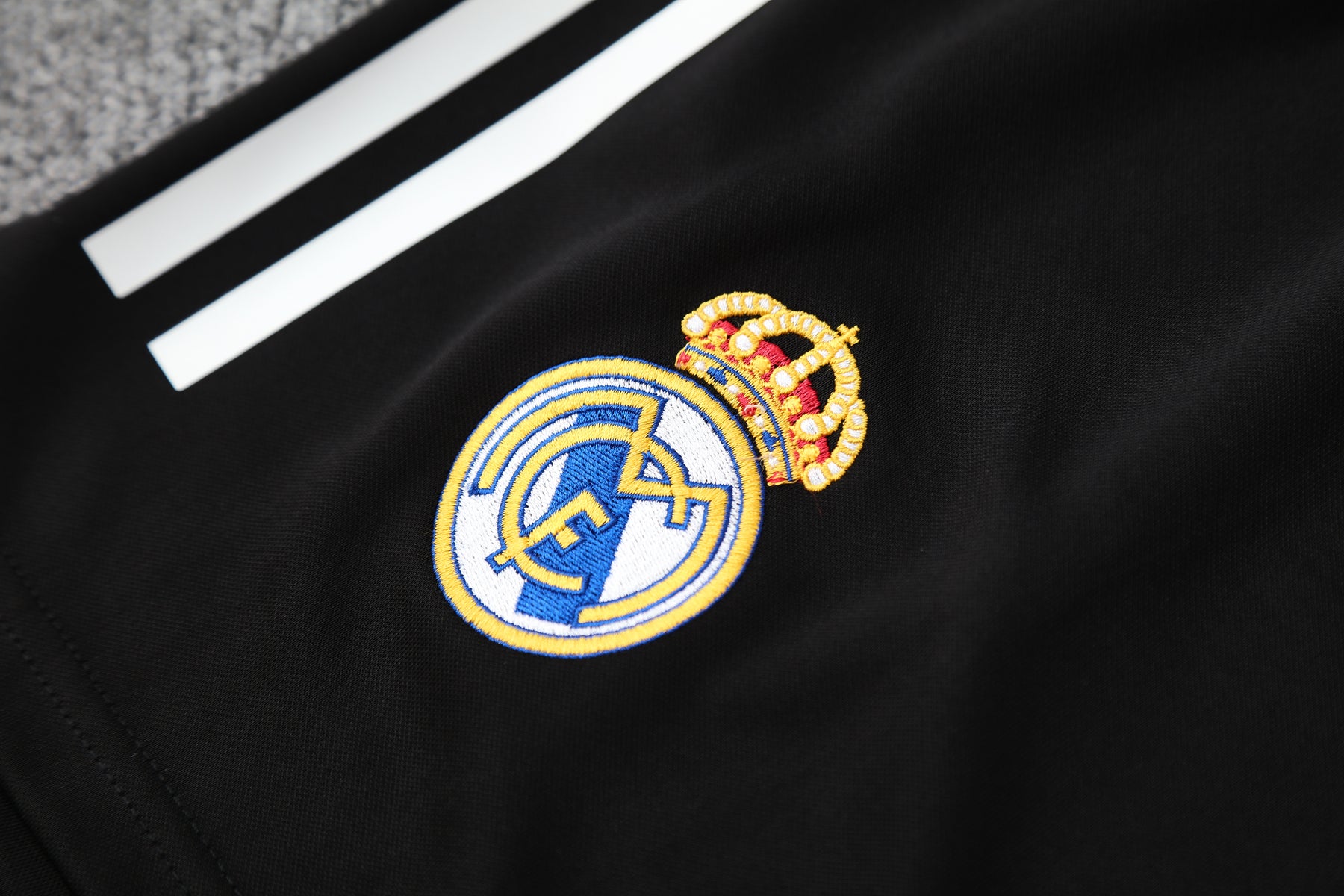 Kit Tank Top + Shorts Real Madrid Black/Pink Training 25/26