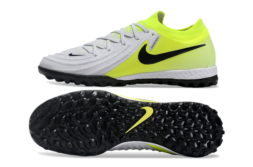 Nike Phantom GX II TF Boots