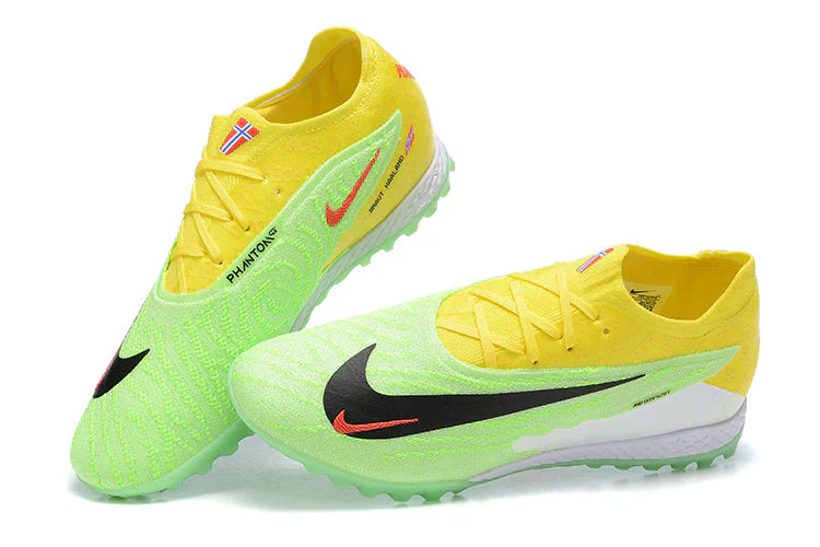 Nike Gripknit Phantom GX Elite TF Boots