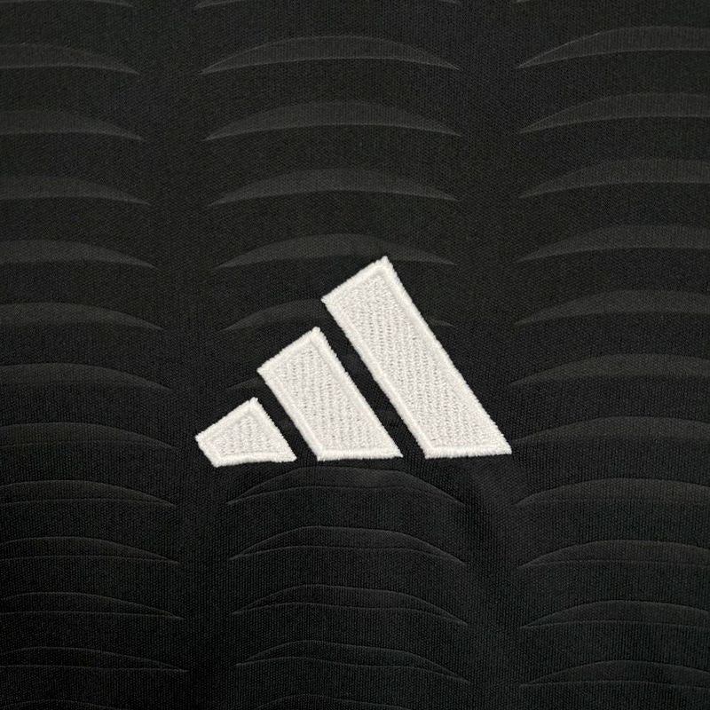 Colo-Colo Away Jersey 25/26