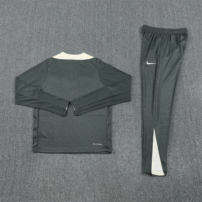 Tracksuit Chelsea Dark Green Training 25/26