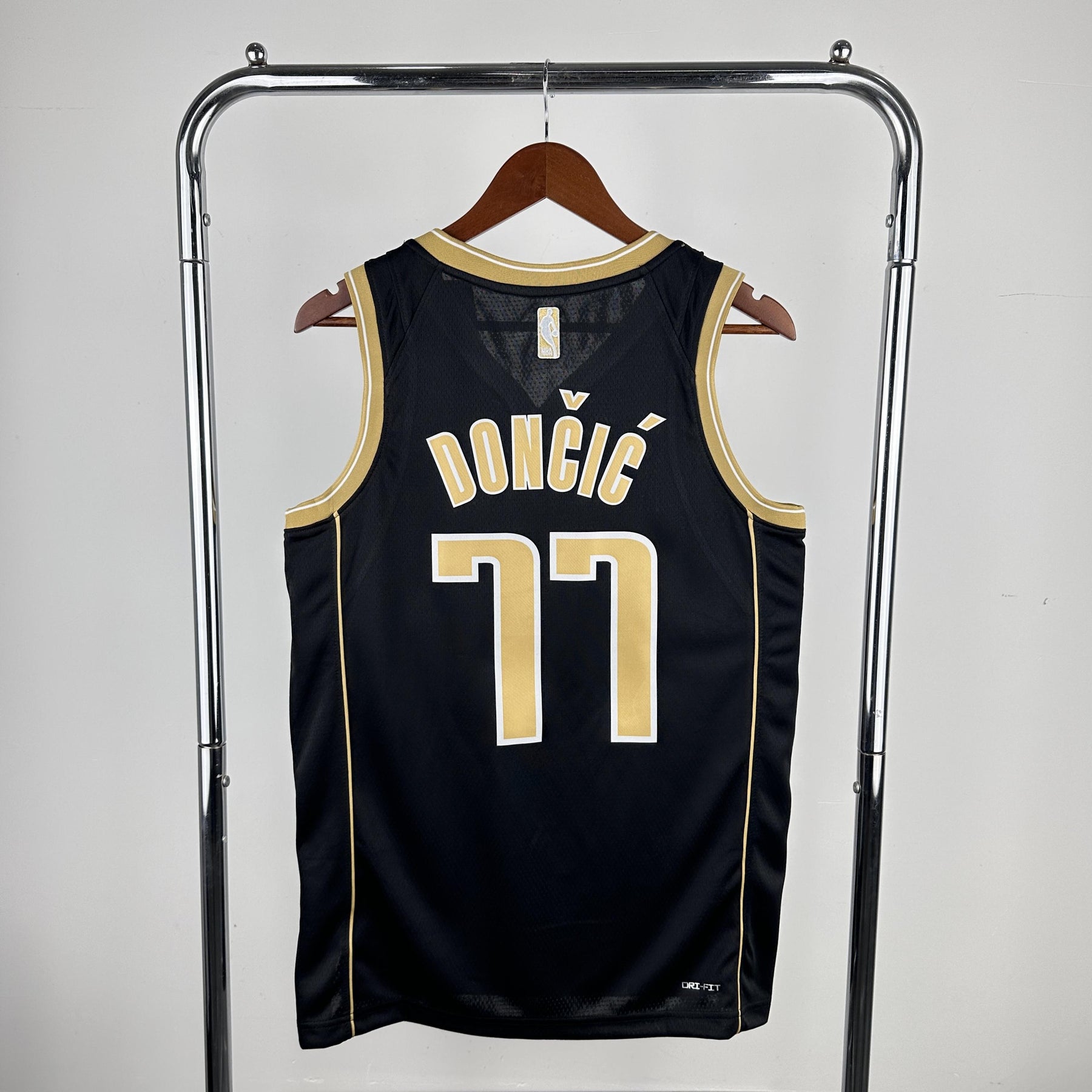 Dallas Mavericks Select Series 24/25 NBA Jersey