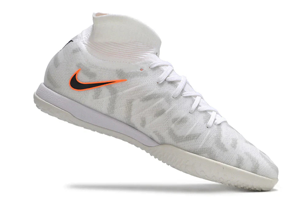Nike Phantom Luna Elite IC Boots