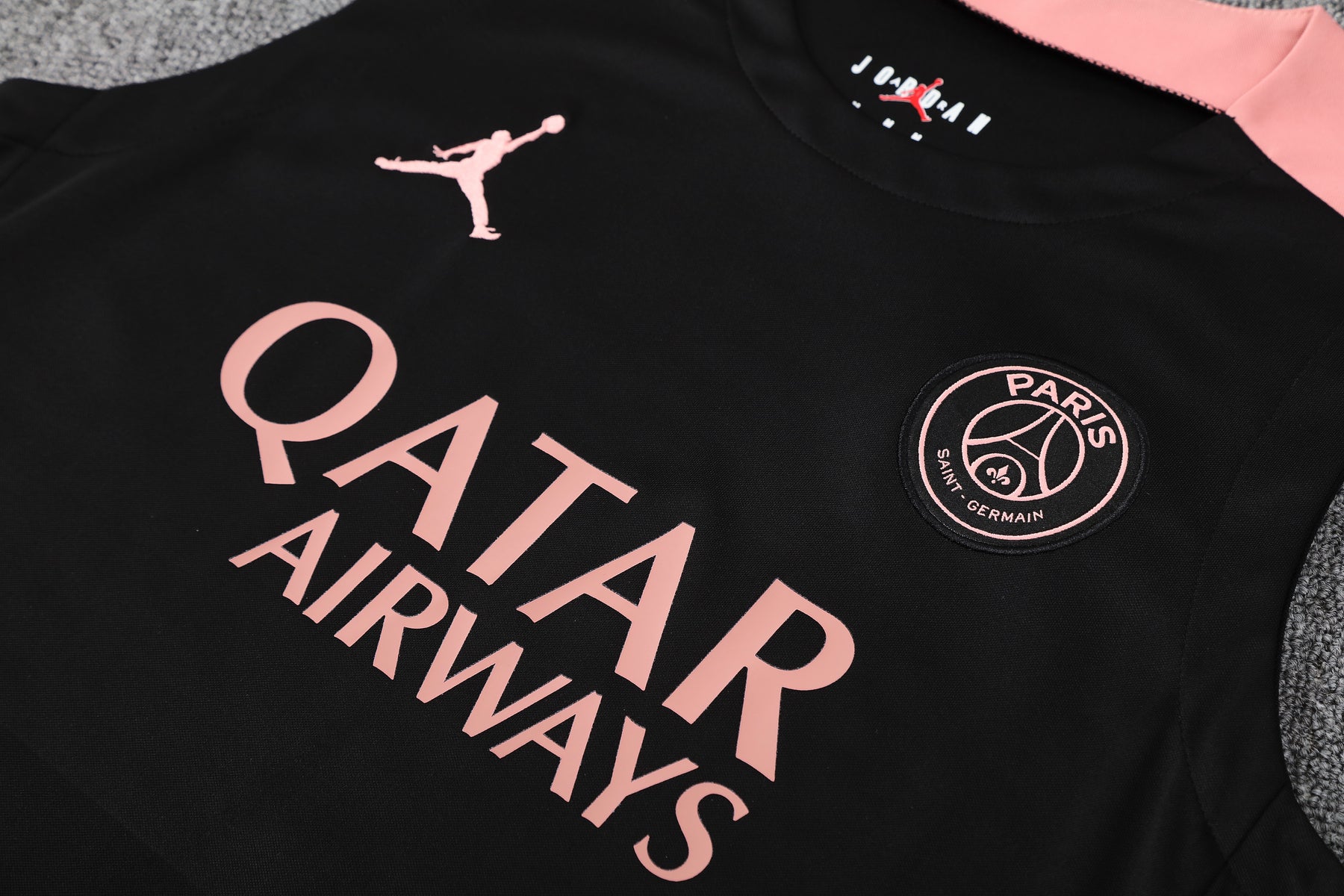 Kit Tank Top + Shorts Paris Black/Pink Training 25/26