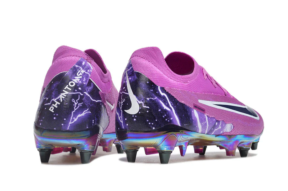 Nike Gripknit Phantom GX Elite SG Cleats