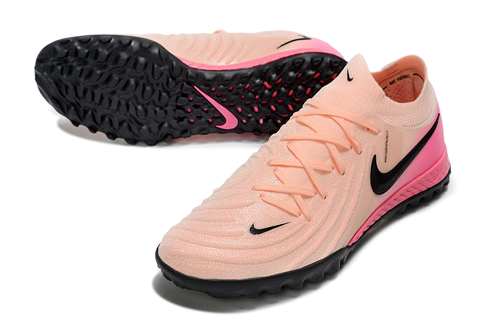Nike Phantom GX II TF Boots