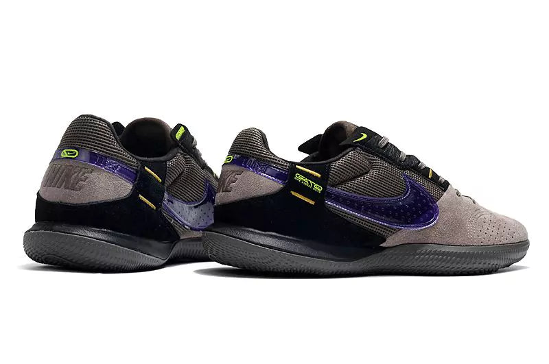 Nike Street Gato IC Boots