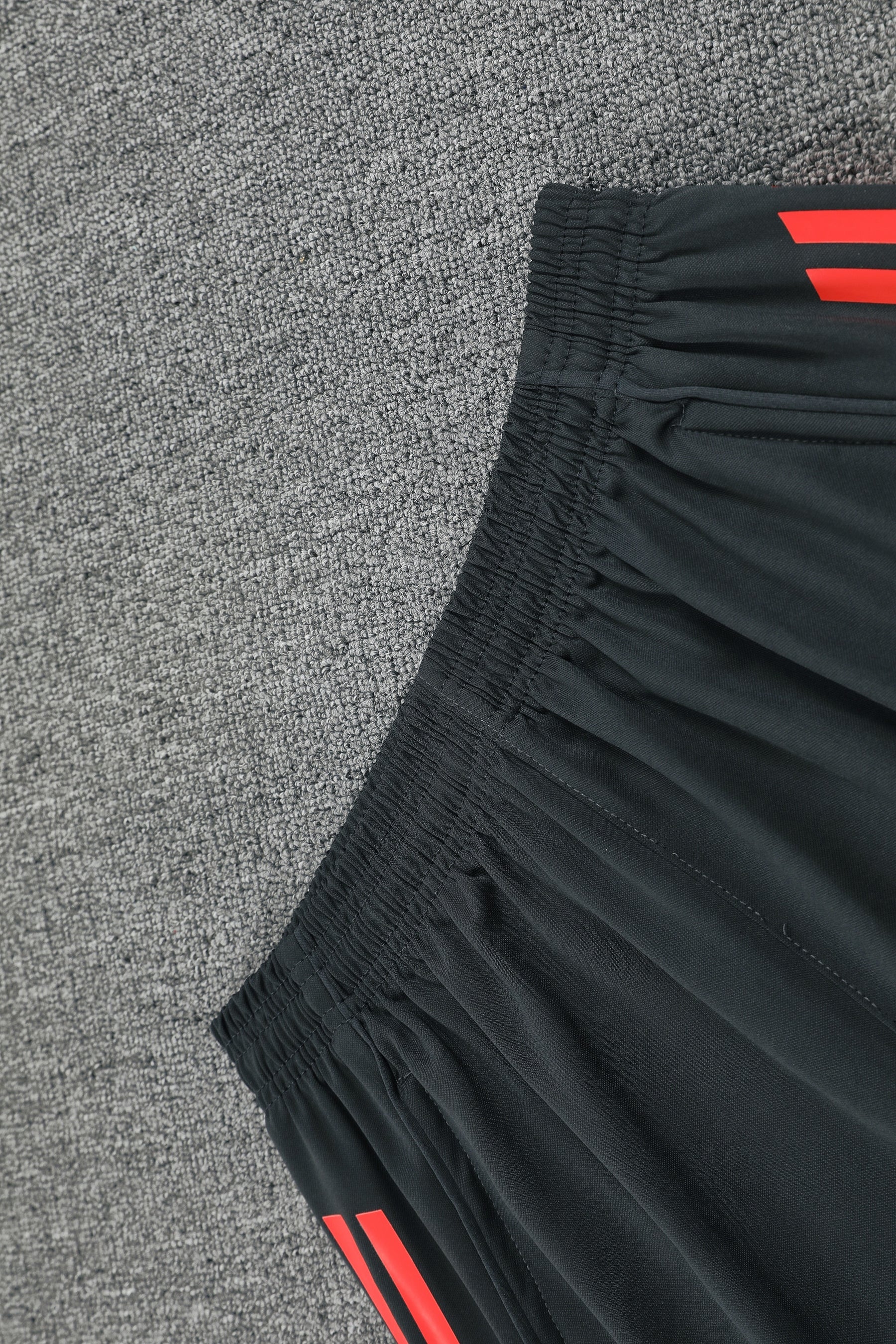 Kit Shirt + Shorts Bayern Munich 25/26