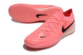 Nike Phantom GX II IC Boots