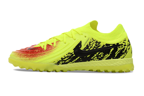 Nike Phantom GX II TF Boots