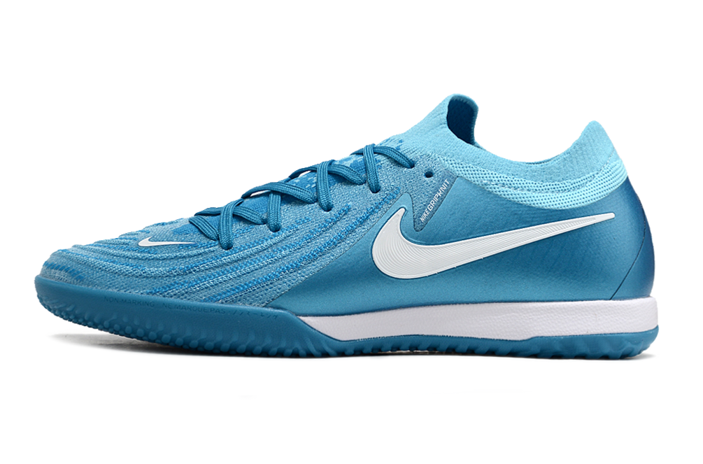 Nike Phantom GX II IC Boots