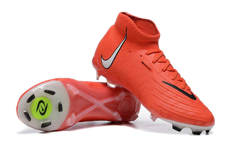 Nike Phantom Luna Elite FG Cleats