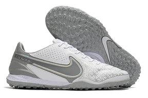 Nike Tiempo Legend 9 TF Boots